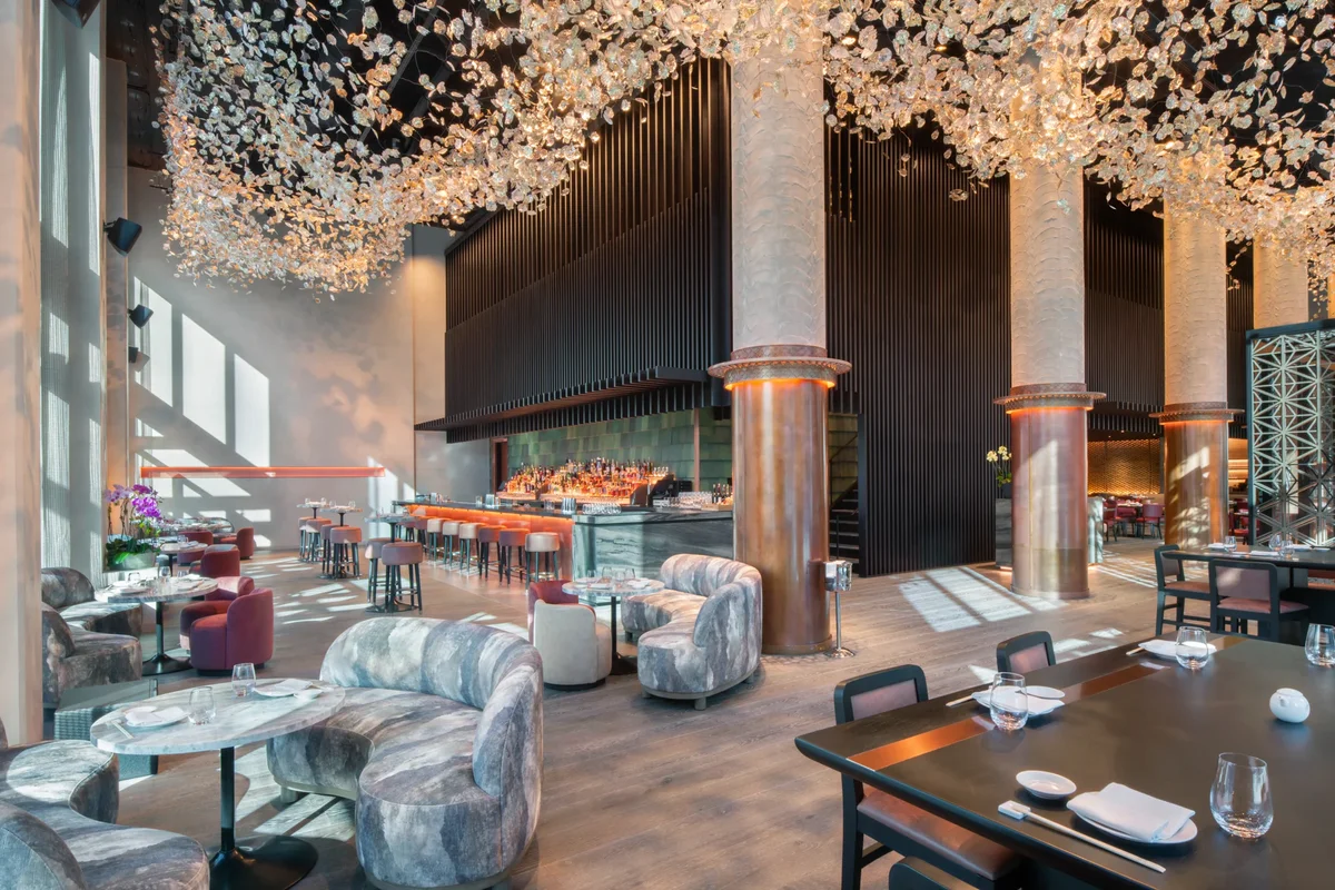 Nobu Chicago Bar.Lounge.Morning